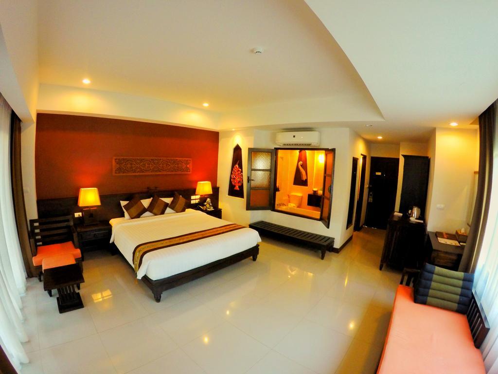 Navatara Phuket Resort Rawai Εξωτερικό φωτογραφία